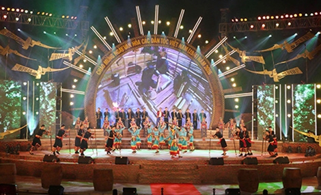 Urgen conservación y promoción de los valores culturales de Vietnam multiétnico